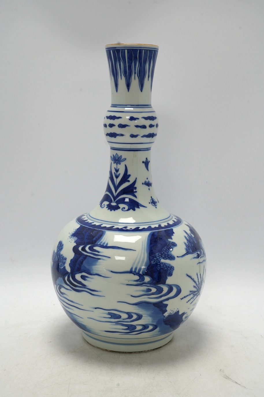 A Chinese blue and white garlic neck vase, 37cm. Condition - good